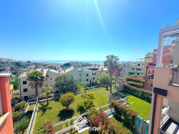 Bilocale via Felice Cascione 26, Pietra Ligure