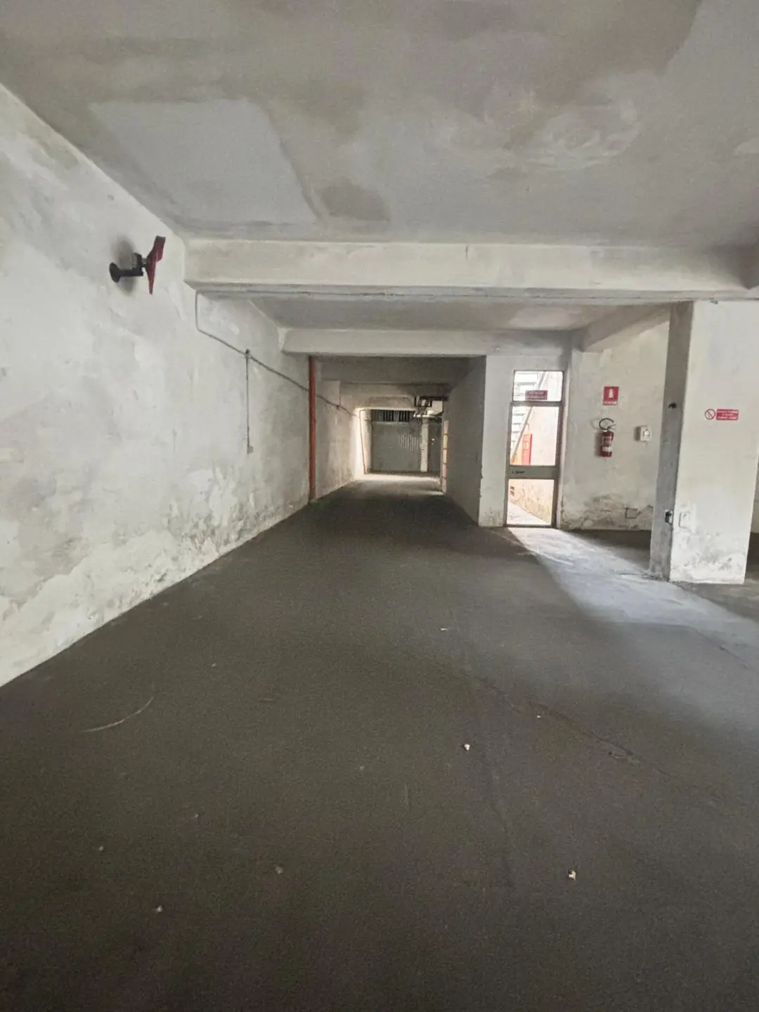 Immagine per Locale commerciale in affitto a Torino via Garessio 47