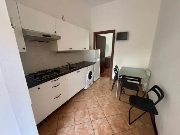 Bilocale via Portula 12, Torino