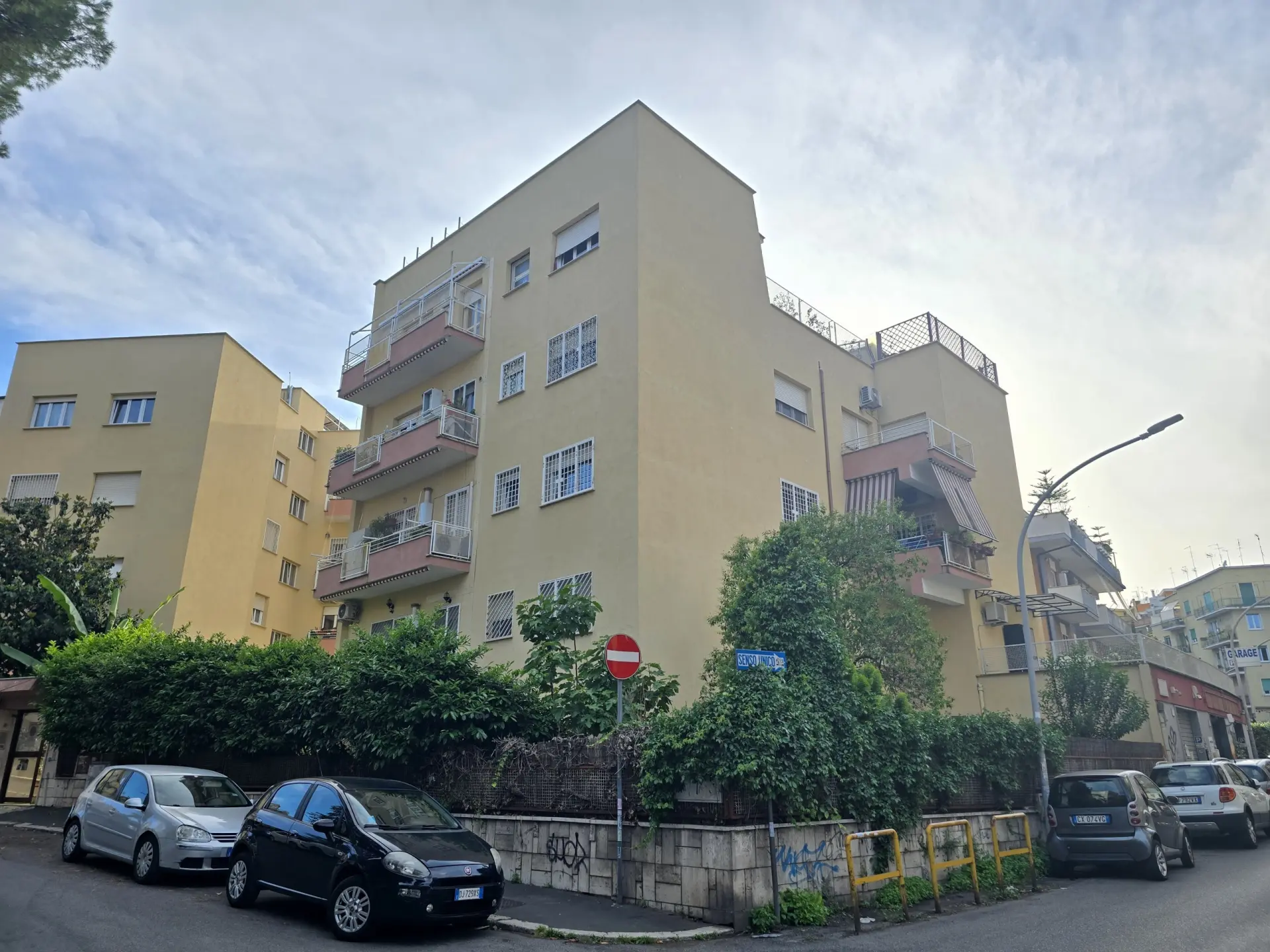 Immagine per Trilocale in affitto a Roma via Montasio 41