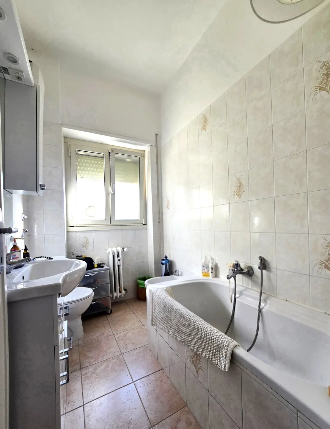 Immagine per Trilocale in affitto a Roma via Montasio 41
