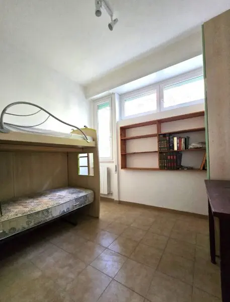 Trilocale via Cassia 964, Roma