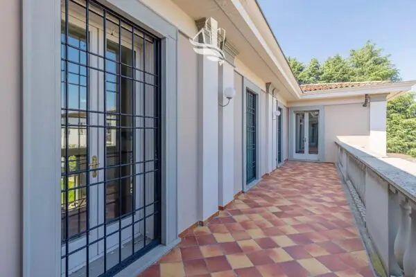 Villa Chiari