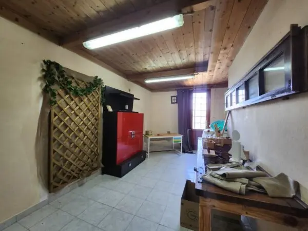 Immagine per Industriale in vendita a Villasor via Felice Serra 17