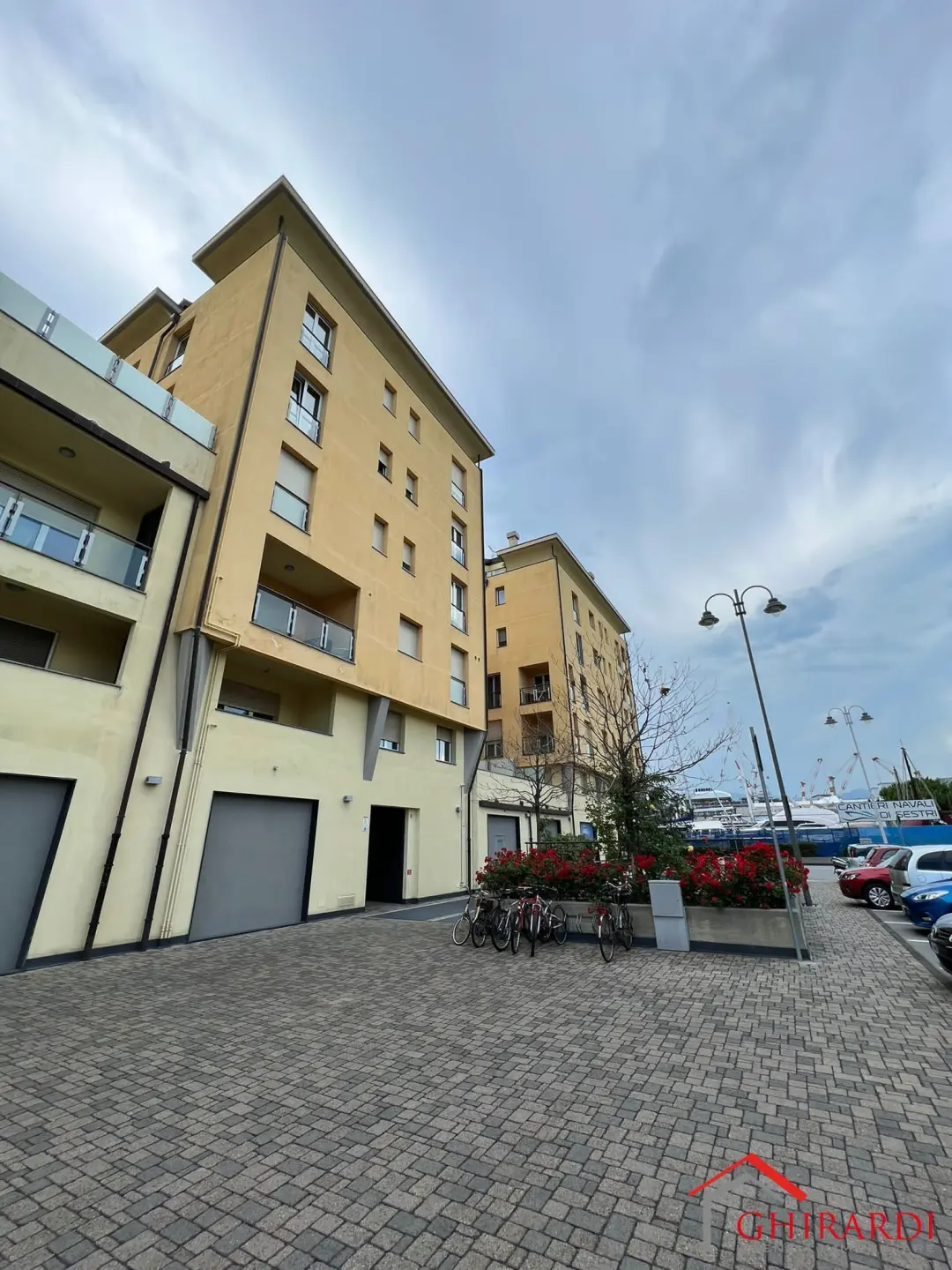 Immagine per Bilocale in affitto a Genova via Luigi Cibrario 33