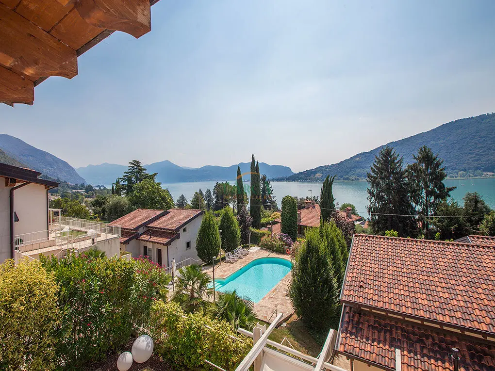 Immagine per Villa bifamiliare in vendita a Sarnico via Caverniga 16