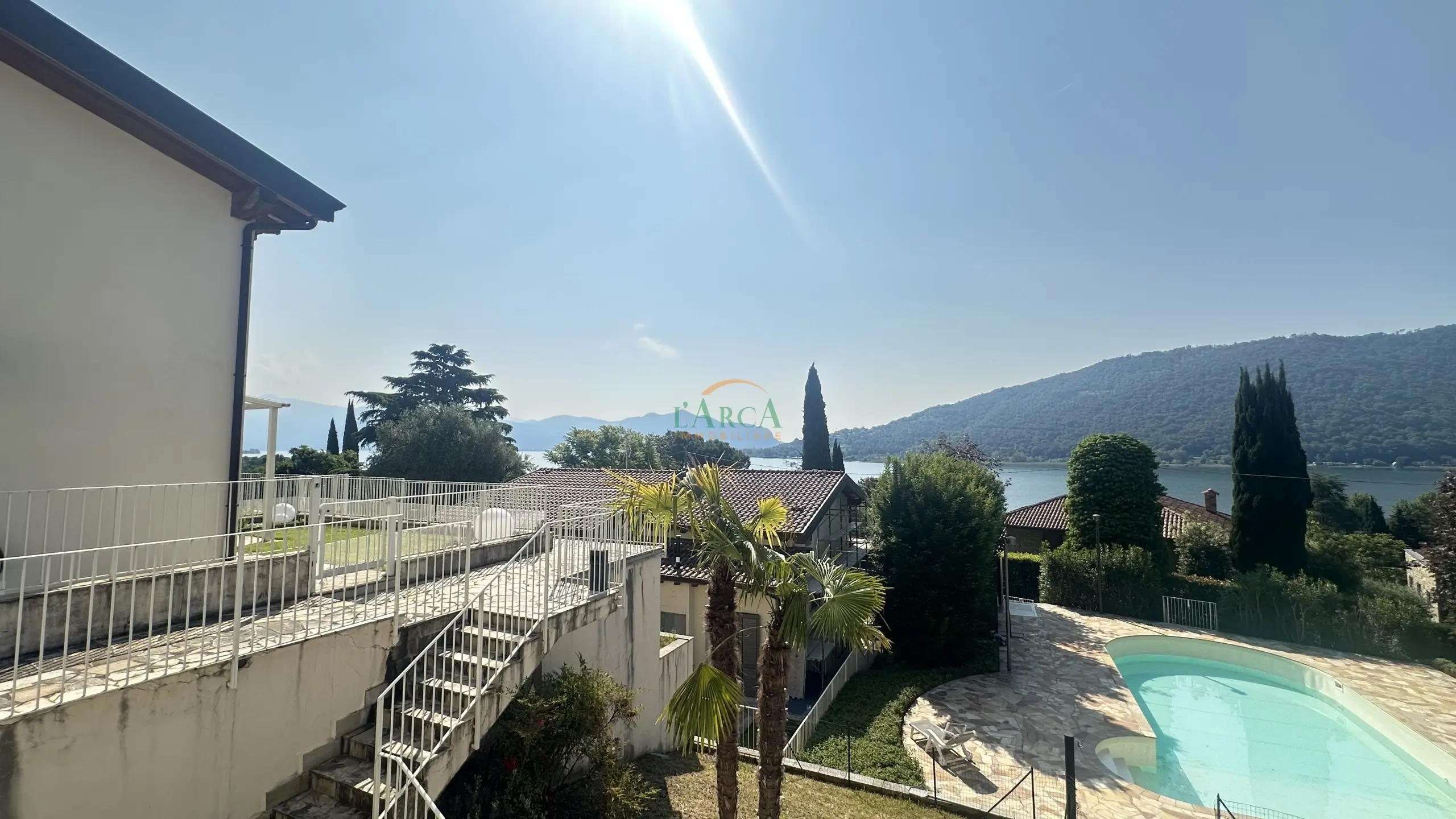 Immagine per Villa bifamiliare in vendita a Sarnico via Caverniga 16