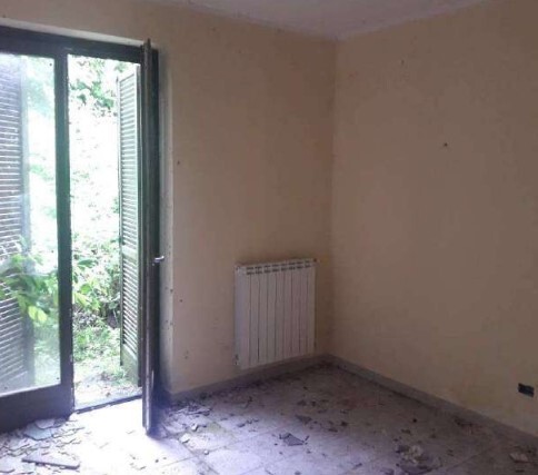 Villa Trifamiliare via Roma Snc, Borzonasca