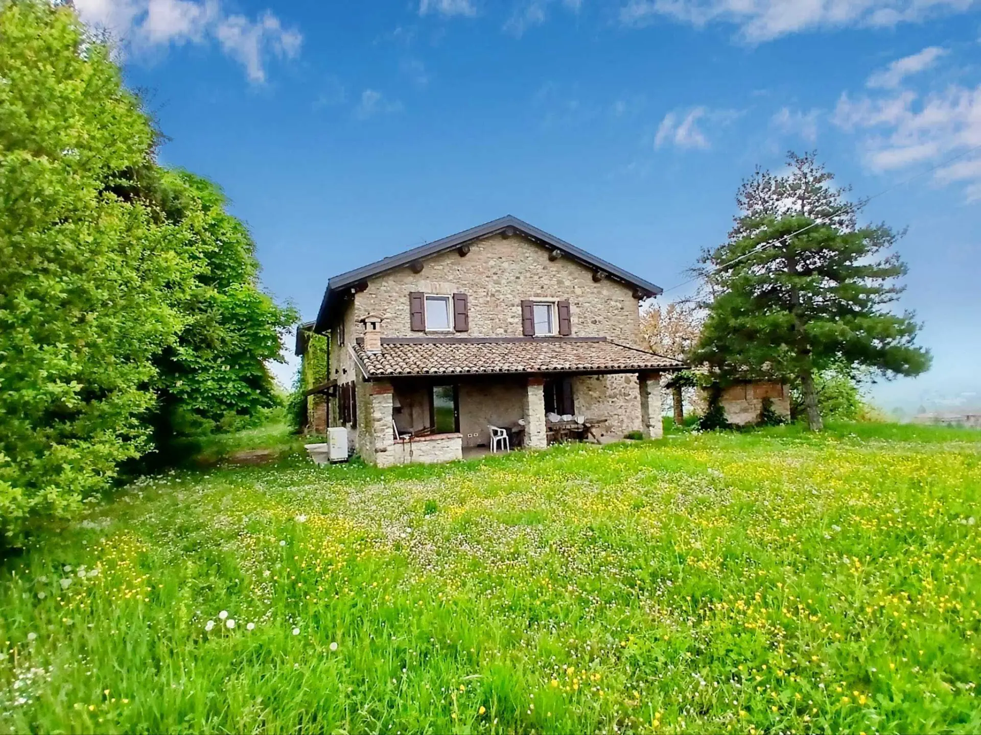 Immagine per Casale in vendita a Valsamoggia via Rio Monteorsello 548