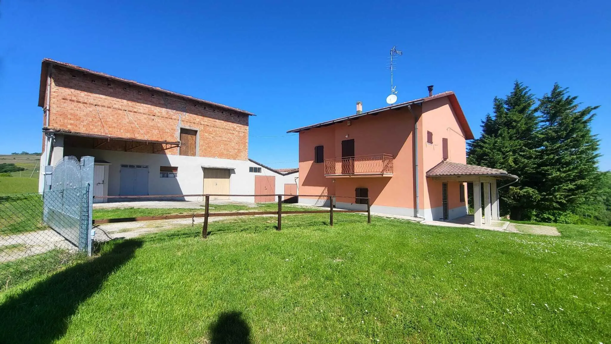 Immagine per Casale in vendita a Valsamoggia via Secchiano 1767