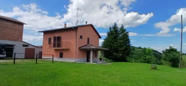 Casale via Secchiano 1767, Valsamoggia