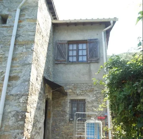 Villa via Steneri 15, Avegno