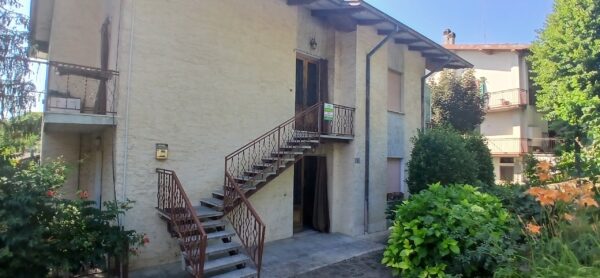 Villa Trifamiliare via Della Fontana 1, Zocca