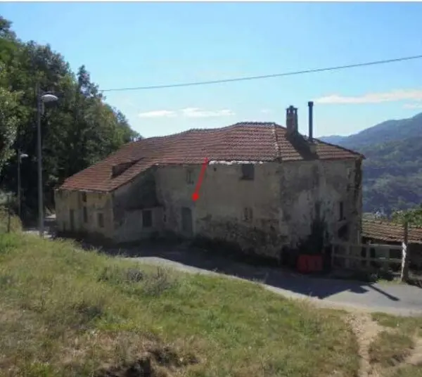 Immagine per Villa bifamiliare in asta a Genova via Madonna Delle Vigne 24