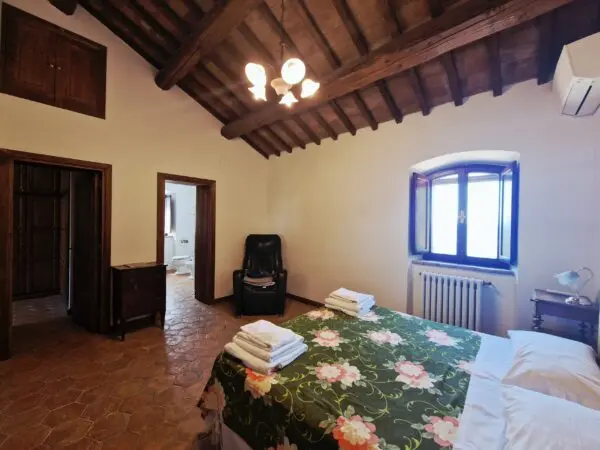 Casale via Del Fossato 20, Guardea