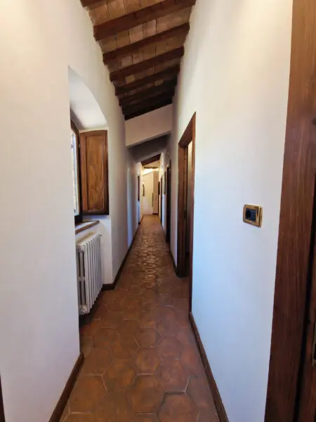 Casale via Del Fossato 20, Guardea