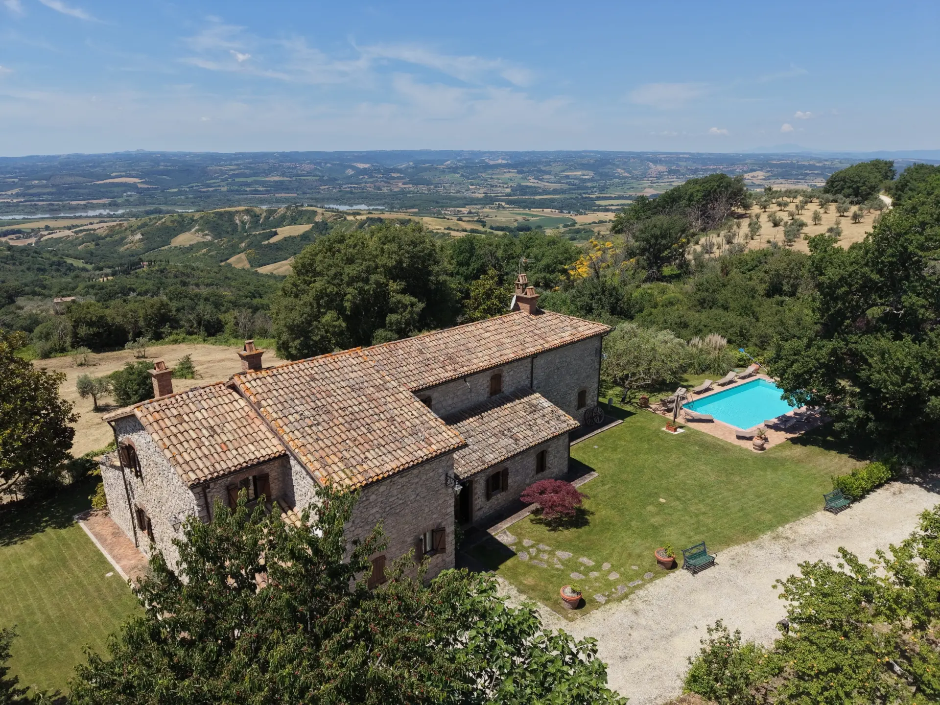 Immagine per Casale in vendita a Guardea via Del Fossato 20