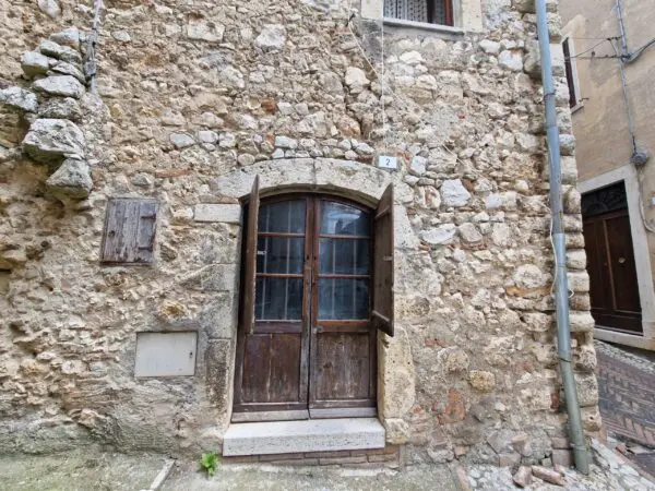 Magazzino via Vicolo Della Piazzetta 2, Lugnano In Teverina