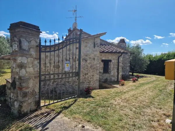 Casale strada Zamponare, Amelia
