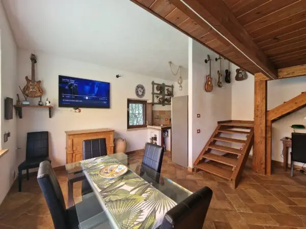 Casale strada Zamponare, Amelia