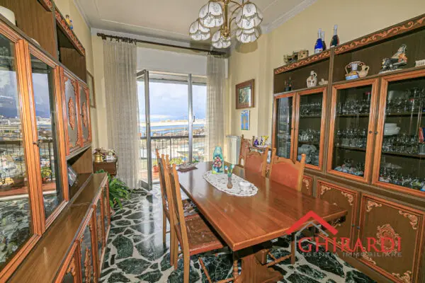 Quadrilocale 63, Sestri Ponente, Genova