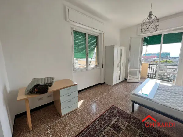 Trilocale via Lodovico Calda 11, Sestri Ponente, Genova
