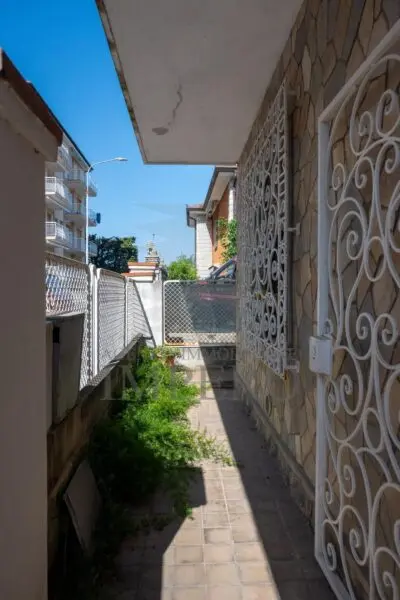 Quadrilocale via San Eugenio 7, Diano Castello