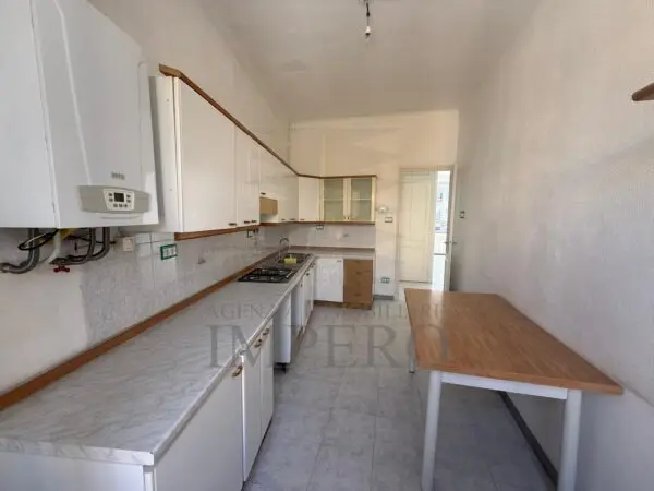 Quadrilocale via Bligny 7, Ventimiglia