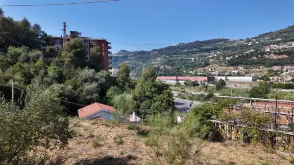 Area Verde corso Limone Piemonte, Ventimiglia