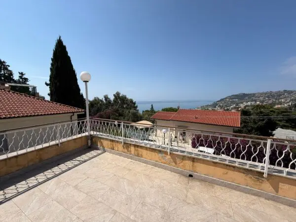 Villa Bifamiliare 28, Sanremo