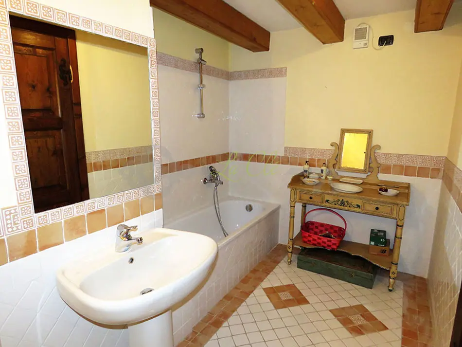 Immagine per Trilocale in affitto a Courmayeur via Regione Belvedere 4
