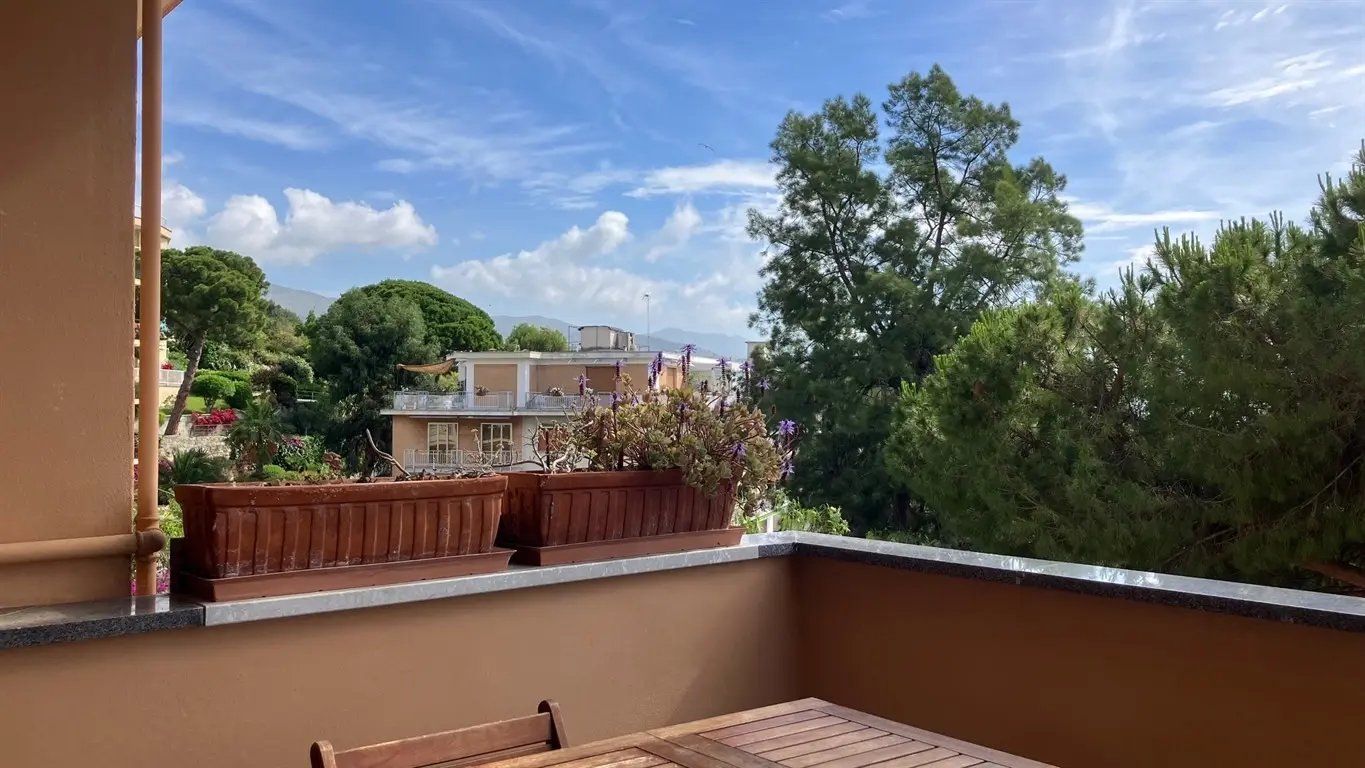 Immagine per Appartamento in vendita a Sanremo Corso G. Marconi