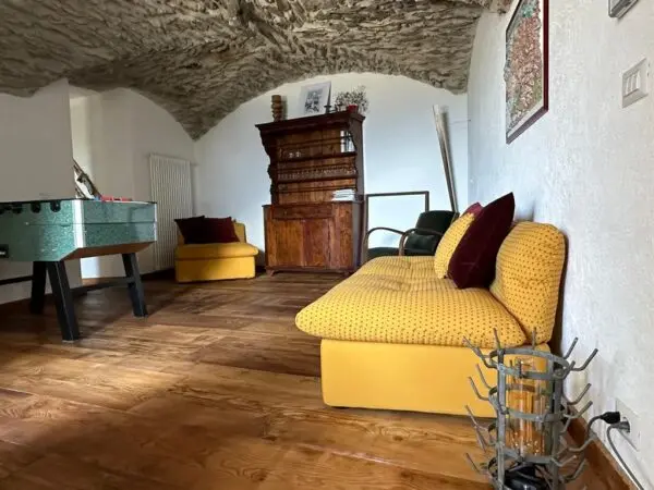 Appartamento via Borgata Vazon, Oulx