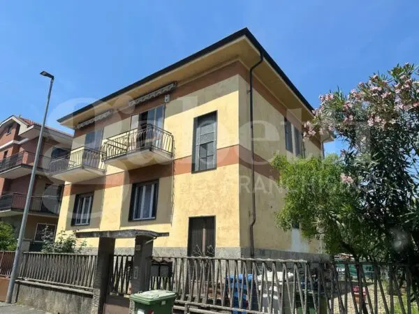 Appartamento via Villar Focchiardo 46, Collegno