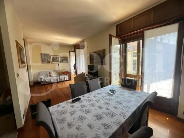 Appartamento via Villar Focchiardo 46, Collegno