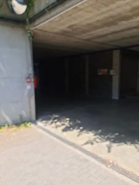 Box via Chambery, Torino