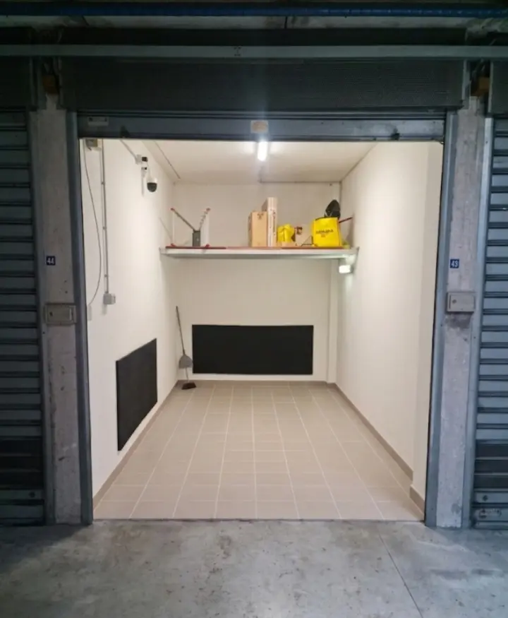Immagine per Box in vendita a Torino via Chambery