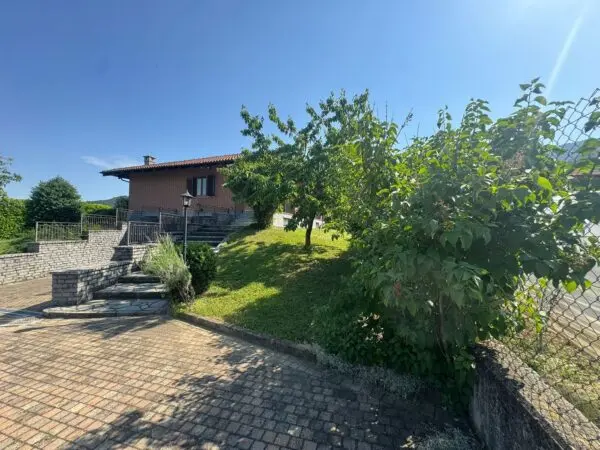 Villa via Alpignano, Val Della Torre