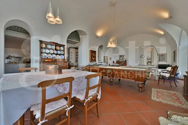 Villa via Regione Cappelle 4, Taggia