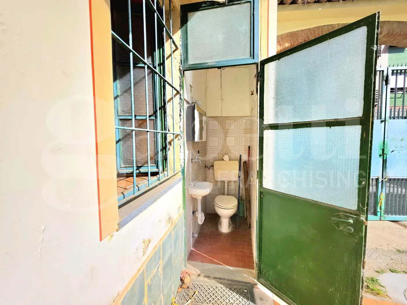 Immagine per Negozio in vendita a Rivoli via Roma 109