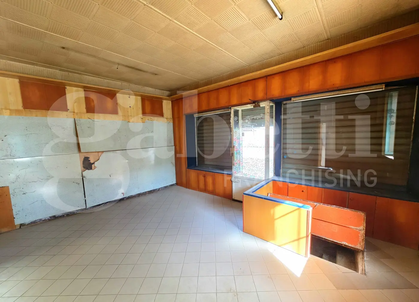 Immagine per Negozio in vendita a Rivoli via Roma 109