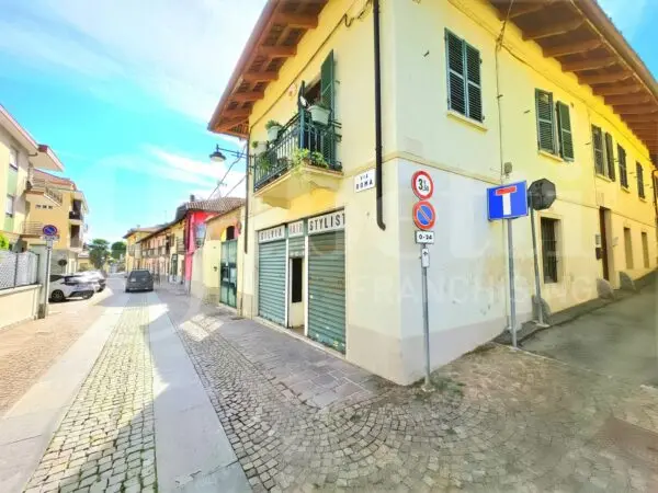 Negozio via Roma 109, Rivoli