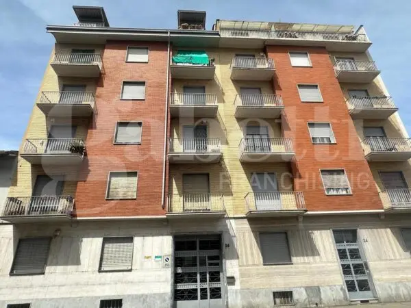 Appartamento via Eritrea 26, Torino