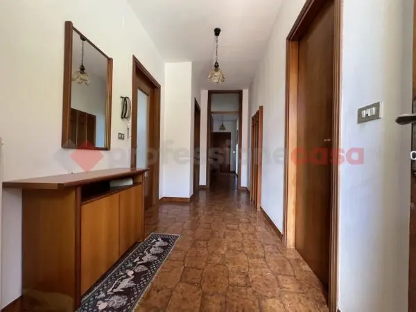 Immagine per Appartamento in vendita a Roverè Veronese via Generale Cantore 28