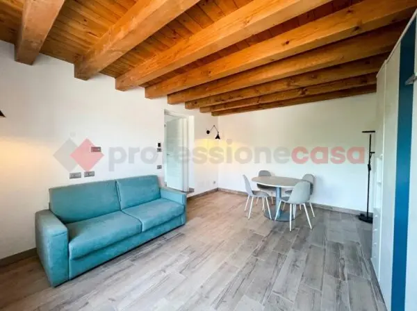 Appartamento via Fenilon 95, Verona