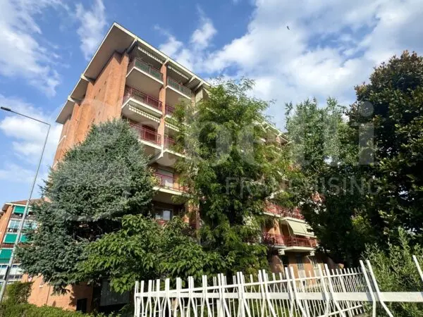Appartamento via Settimo 16, Borgaro Torinese