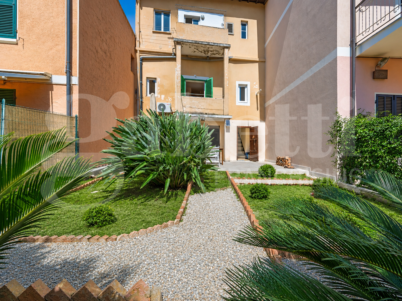 Immagine per Villa in vendita a Sanremo via Duca Degli Abruzzi 62