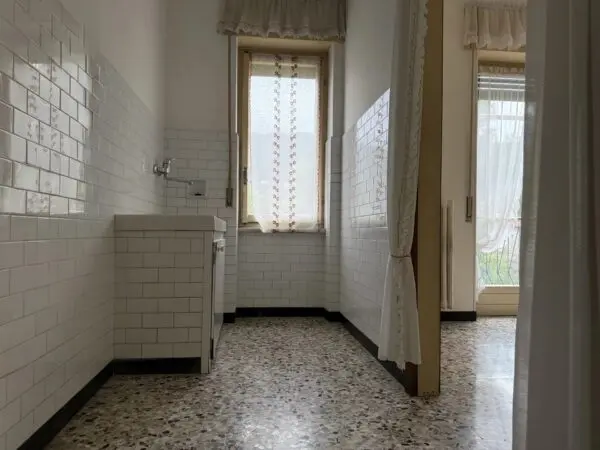 Appartamento via Neghelli, Alassio