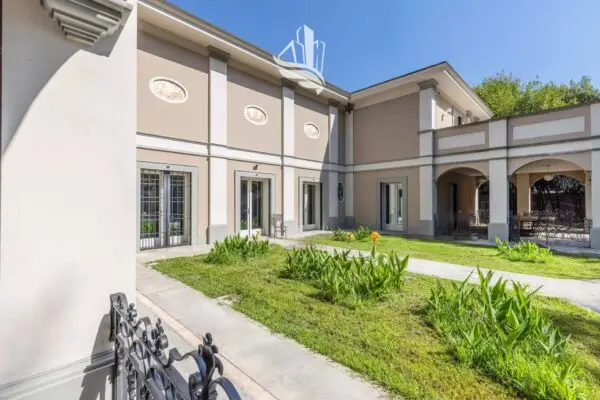 Villa Chiari