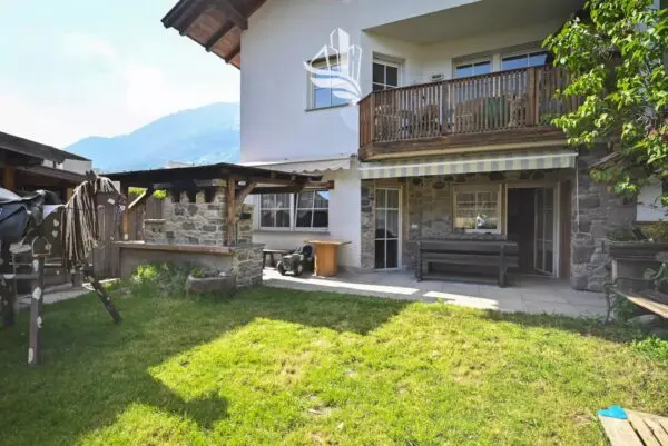 Villa Bifamiliare Plaus